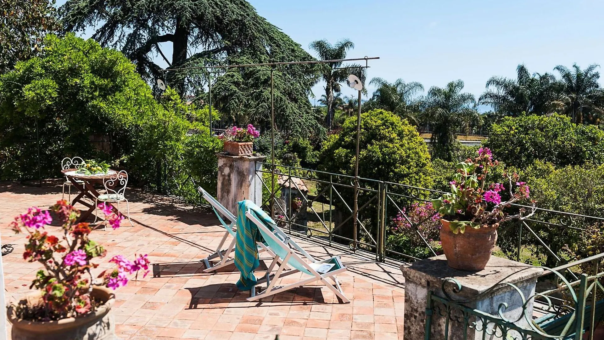Villa Bagolaro San Leonardello 0*,